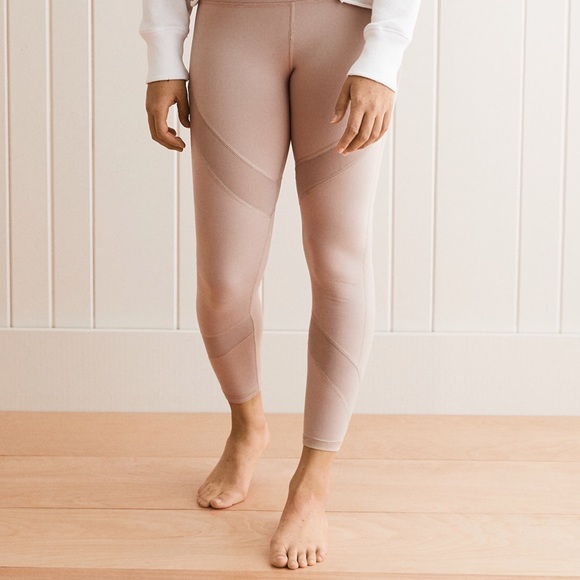 aerie Pants - NWT Aerie High-Waisted 7/8 Leggings